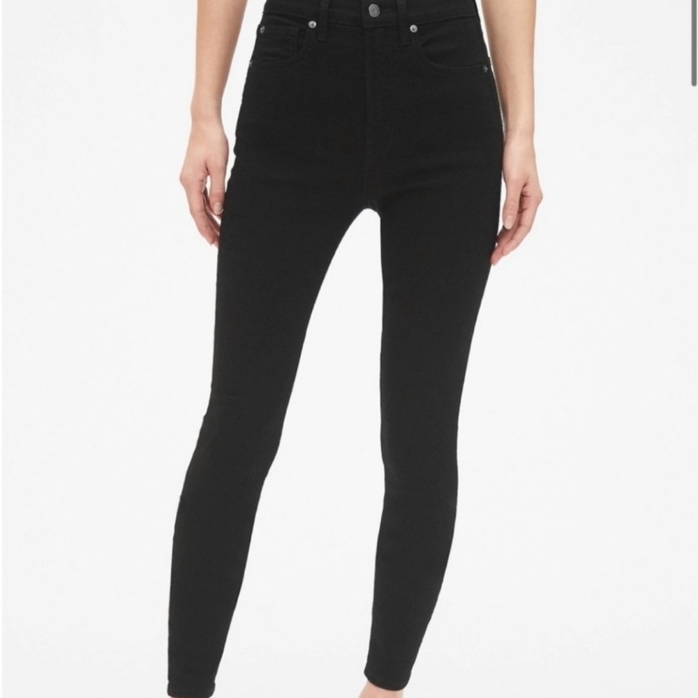 GAP Black Skinny Jeans with Stretch Modern Fit